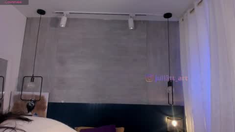 Snapshot of velvettease_ chatting on 05-17-26, 12:34 velvettease_ online show from 05-17-26, 12:34