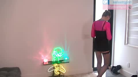Snapshot of velvettgirl chatting on 05-28-26, 04:59 VelvetTGirl online show from 05-28-26, 04:59