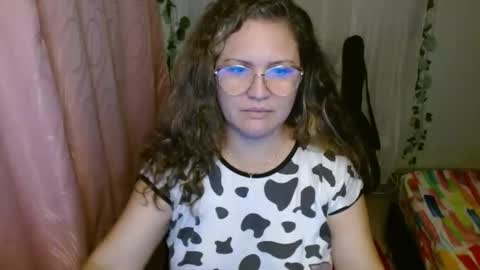 venecasexy44 online show from 10-10-25, 09:52