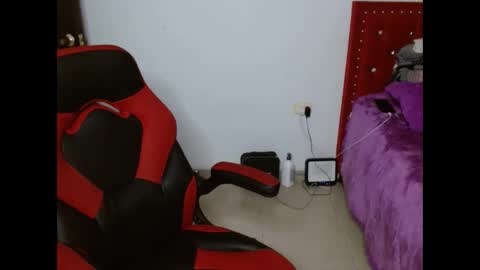 venecasexy44 online show from 04-16-26, 09:32