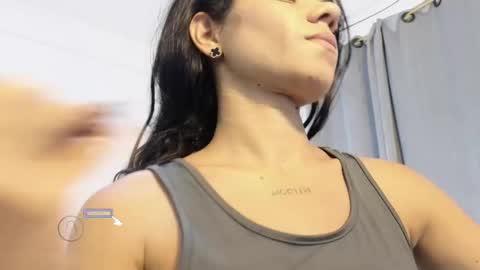 Snapshot of venezuelangirl__ chatting on 11-10-25, 12:53 find me on chaturbate as imhaymed online show from 11-10-25, 12:53