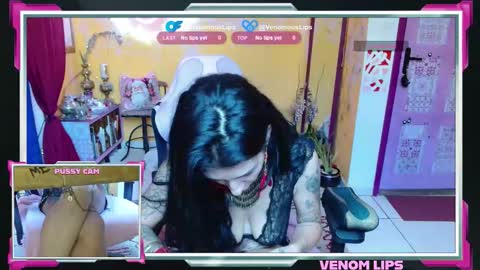 VenomLips online show from 11-18-25, 01:37