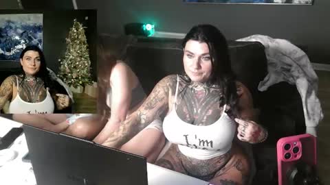 VentressInk online show from 11-15-25, 02:09