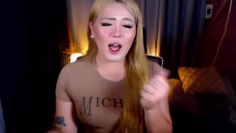 Snapshot of venus_colly chatting on 07-16-26, 02:50 I am Colly Your mystery girl online show from 07-16-26, 02:50