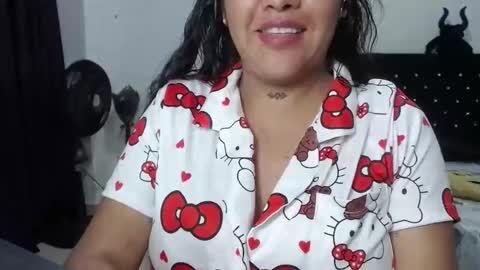 venus_menoza online show from 10-25-25, 02:24