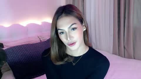 Venus Sunrise Bombshell online show from 03-06-26, 07:05