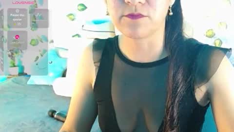 Catalina online show from 10-24-25, 01:24