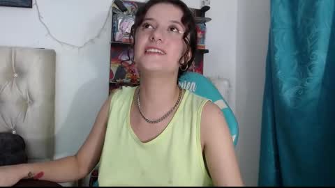 venusHelp me reach 100 like honey online show from 02-28-25, 04:21