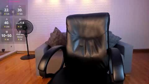 Venus Cooper Everyday From 1400 to 2200 Col Time online show from 02-27-26, 06:19