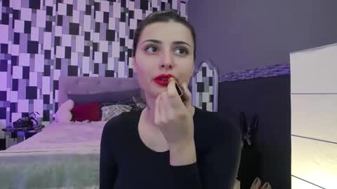 venusinylons online show from 11-14-25, 12:37