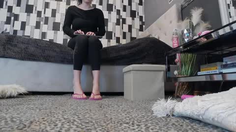 venusinylons online show from 04-10-26, 08:57