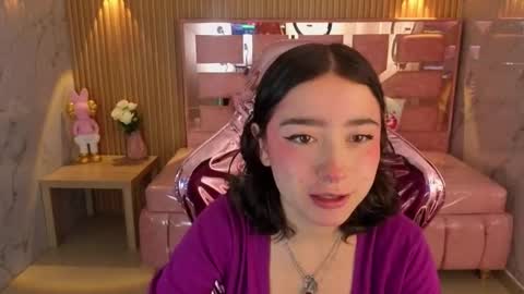 venuss online show from 12-16-25, 01:16