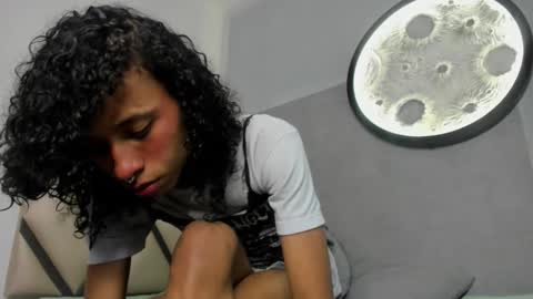 venuss_03 online show from 03-28-26, 03:17