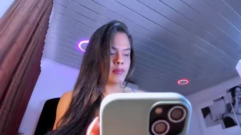 ---Venuz--- online show from 02-19-25, 03:27