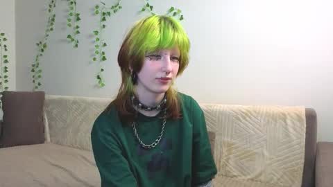 Erica online show from 09-23-25, 08:23