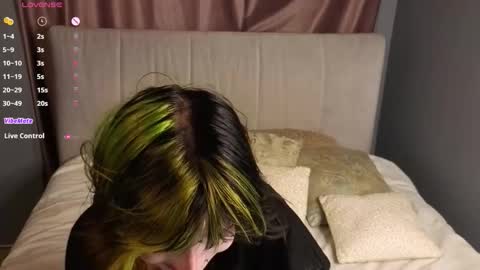 Erica online show from 10-30-25, 08:09