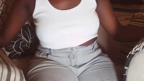 vera_bliss21 online show from 10-09-25, 11:30