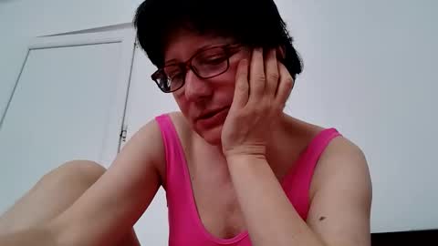 Vera online show from 05-12-26, 06:43