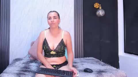 verabeautiful online show from 01-10-26, 07:37