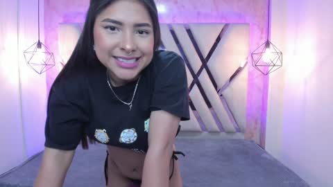 Domelipa  online show from 12-19-24, 08:02