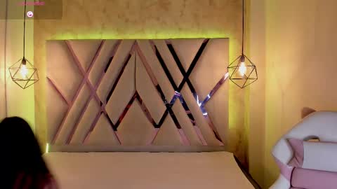 Domelipa  online show from 02-18-25, 11:55