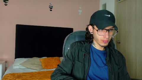 Snapshot of vergil_noir chatting on 07-12-26, 04:25 vergil_noir online show from 07-12-26, 04:25