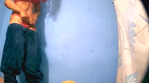 Snapshot of vernelaa chatting on 09-24-25, 06:00 vernelaa online show from 09-24-25, 06:00