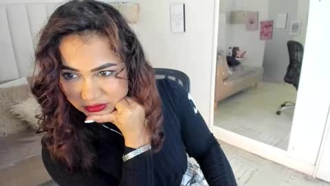 Snapshot of veronica_b07 chatting on 05-15-26, 02:57 Veronica3 online show from 05-15-26, 02:57