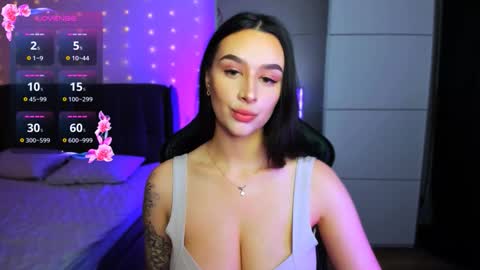 Veronica online show from 11-30-25, 11:42