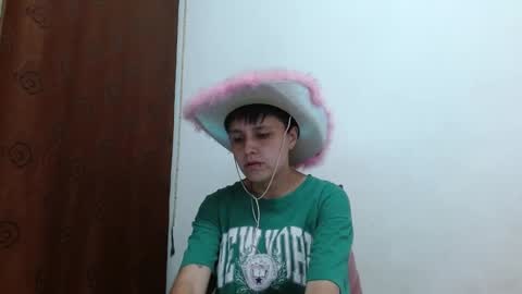 Snapshot of veronicaelite16 chatting on 01-15-25, 11:30 Veronica Clark online show from 01-15-25, 11:30