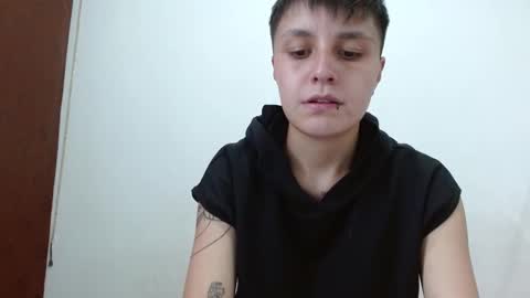 Snapshot of veronicaelite16 chatting on 02-18-25, 10:03 Veronica Clark online show from 02-18-25, 10:03