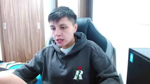 Snapshot of veronicaelite16 chatting on 02-23-25, 11:47 Veronica Clark online show from 02-23-25, 11:47