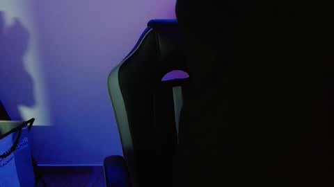 Snapshot of veronicaelite16 chatting on 02-08-26, 03:21 Veronica Clark online show from 02-08-26, 03:21