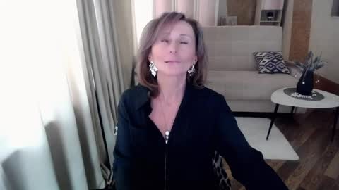 Helen online show from 02-19-25, 11:06