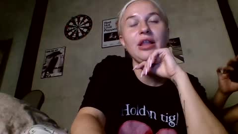 Snapshot of veronicajo66 chatting on 06-09-26, 06:30 veronicajo66 online show from 06-09-26, 06:30