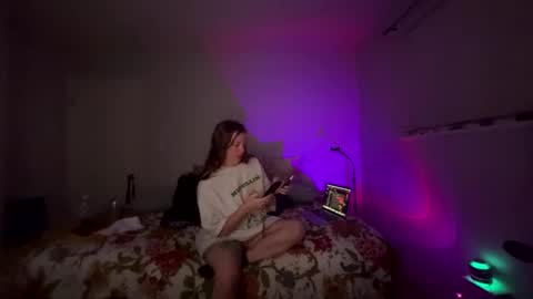 Snapshot of veronicalake chatting on 11-16-25, 06:08 Veronica Lake online show from 11-16-25, 06:08