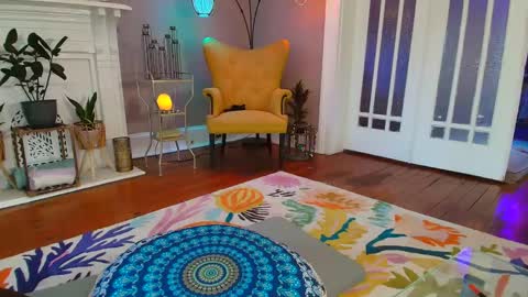 Snapshot of veronicawest chatting on 10-02-25, 10:50 Veronica Weston online show from 10-02-25, 10:50