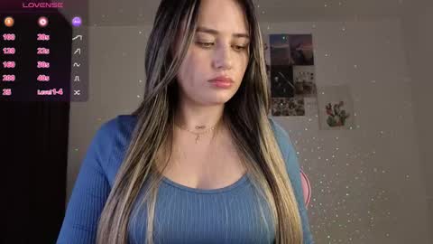 Snapshot of veronika__winslow_ chatting on 02-08-26, 05:55 Vero online show from 02-08-26, 05:55