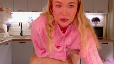 Snapshot of veronikamitchel chatting on 12-02-25, 11:15 Veronika online show from 12-02-25, 11:15