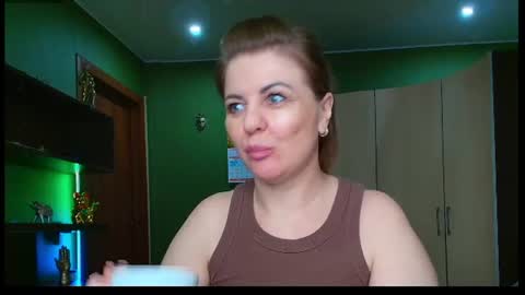 Snapshot of veronikawgold chatting on 07-07-26, 03:20 VeronikawGold online show from 07-07-26, 03:20