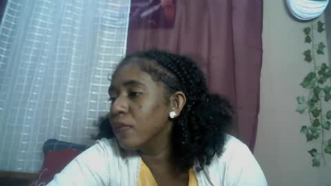 Snapshot of verronique1511 chatting on 07-01-26, 07:24 verronique1511 online show from 07-01-26, 07:24