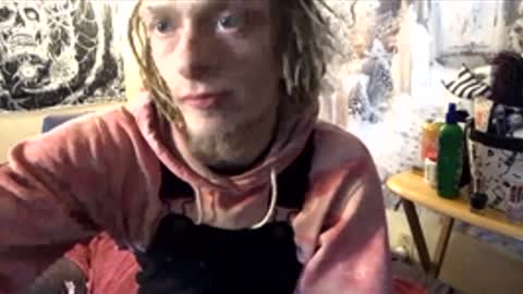 Snapshot of versaceballsack chatting on 01-05-26, 05:27 versaceballsack online show from 01-05-26, 05:27