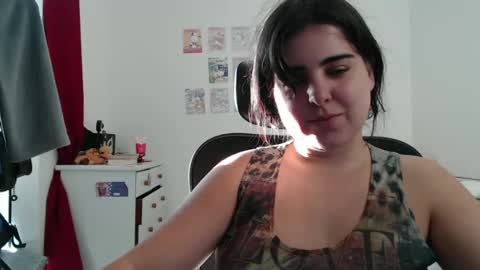 Snapshot of veruca99 chatting on 05-14-26, 08:04 veruca99 online show from 05-14-26, 08:04