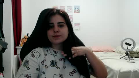 Snapshot of veruca99 chatting on 06-28-26, 10:49 veruca99 online show from 06-28-26, 10:49