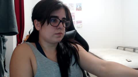 Snapshot of veruca99 chatting on 07-28-26, 10:31 veruca99 online show from 07-28-26, 10:31