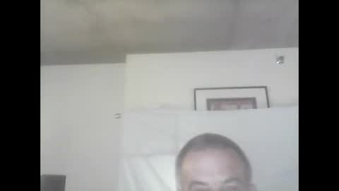 Snapshot of veryveryhairmanindenver chatting on 05-15-26, 11:23 hairy man online show from 05-15-26, 11:23