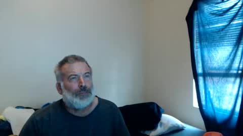 Snapshot of veryveryhairmanindenver chatting on 06-05-26, 12:06 hairy man online show from 06-05-26, 12:06