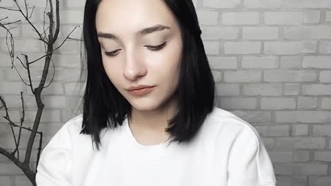 Ana online show from 01-21-25, 10:19