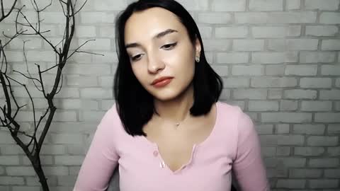 Ana online show from 01-25-25, 04:24