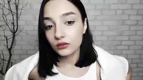 Ana online show from 02-20-25, 07:01